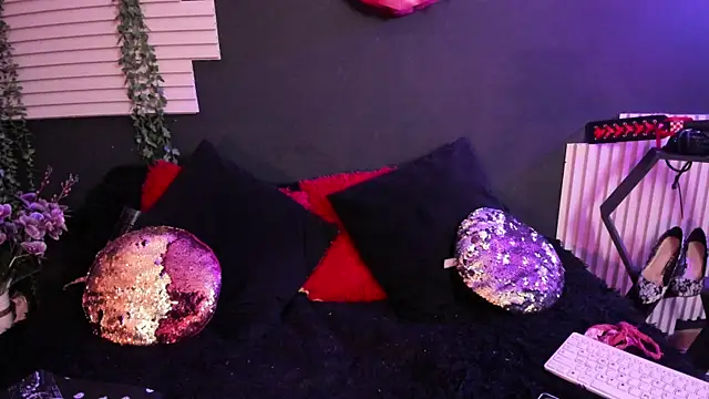 kinky_momm webcam