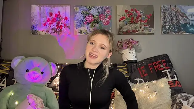 EarlineStrojnys webcam