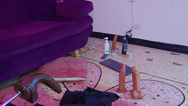 Daliana_Gounbolt webcam