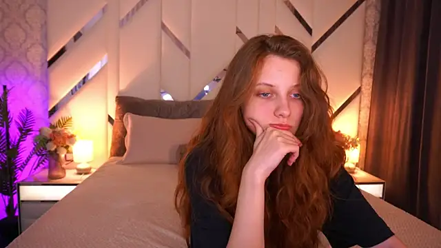 CuteeFoxy webcam