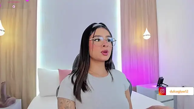 dulce_glow_ webcam