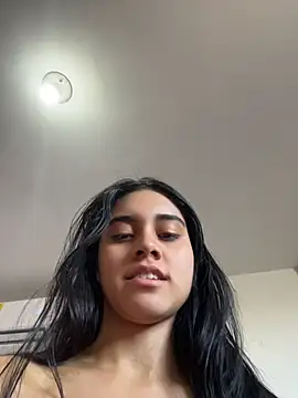 mia_moonna webcam