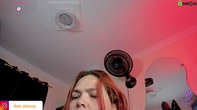 Danyhottits webcam