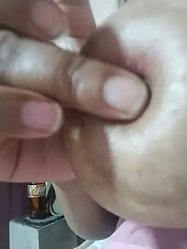 tharu_sweet webcam
