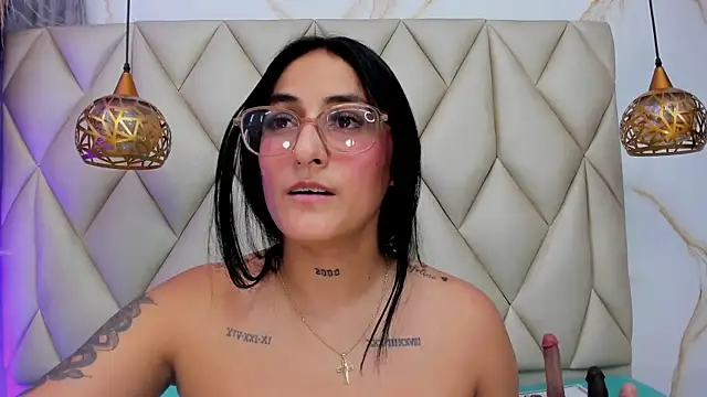 Ibbie_drastic live sex cam