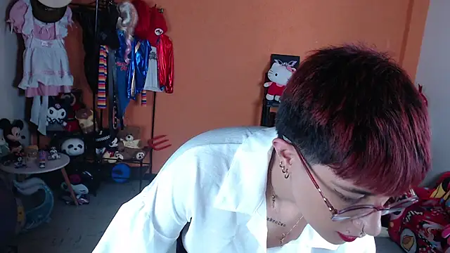 MissMiia2 webcam