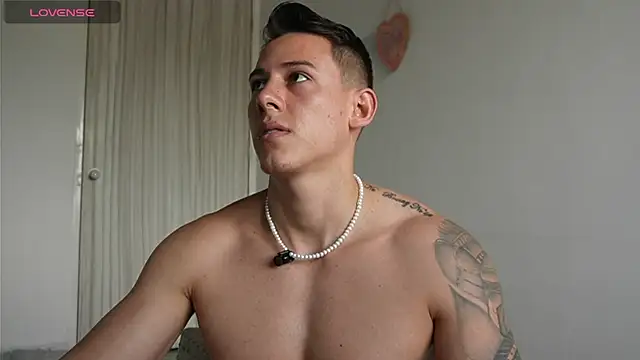 Muscle_King_Cum webcam
