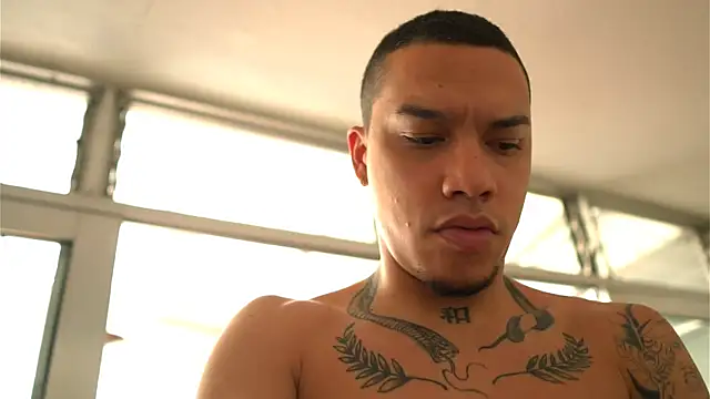 AlphaMasterXxx webcam