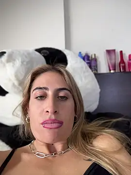 NicoleWilder webcam