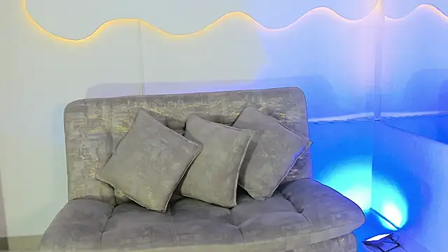 ArohomLester_ webcam