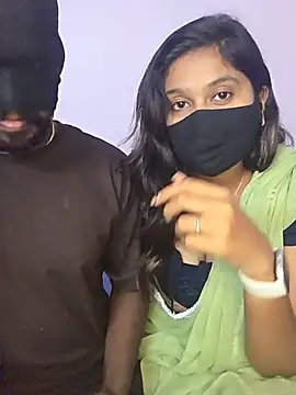 Aadhira_doll webcam