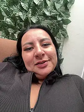 Abril_Luv webcam