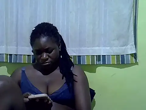 CURVY-CORAZZON webcam