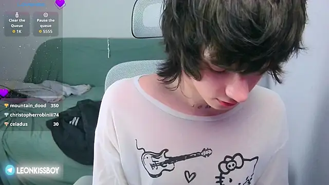 LeonBoykisser webcam