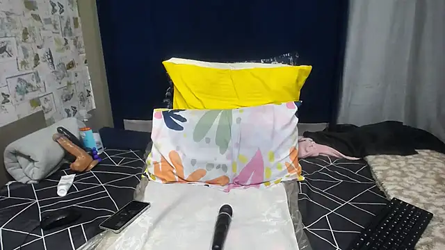 Candylips22 webcam