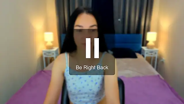 Yr_Shy_Bae webcam