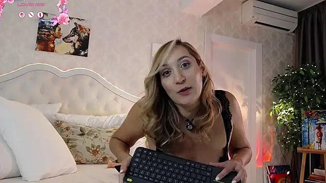 IreneHope webcam