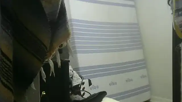 SassyCrystal77 webcam