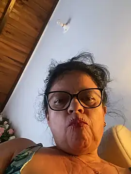 Sharongirl07 webcam