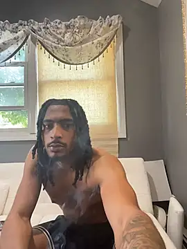 Mellyj053 webcam