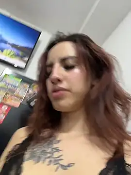 elodie_rouge webcam