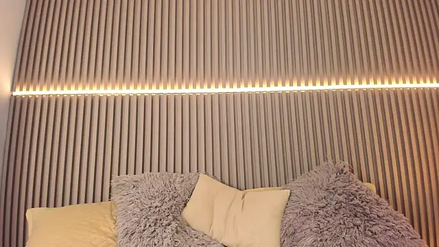 Victoria_Rosee webcam