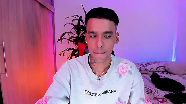 Damianwhite webcam