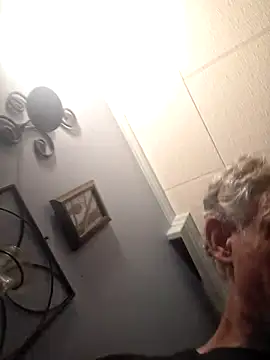 19JaSon83 webcam