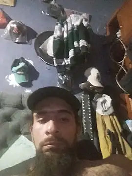 hairy_mannn webcam