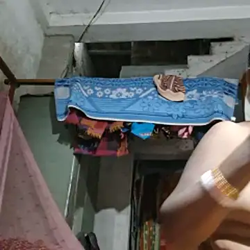 Riya45326 webcam