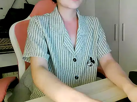 lucienguyen webcam