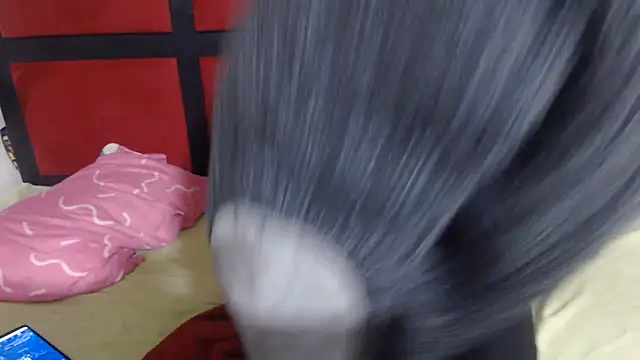 MaximTease24 webcam