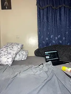 Favorite-Desire webcam