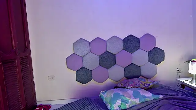 Horny_tgn webcam