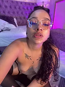 EMILYY_FOXY webcam