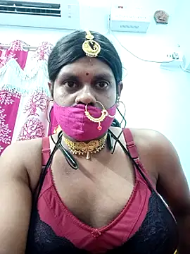 Poojar69 webcam