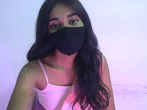 Shanaya_xo webcam