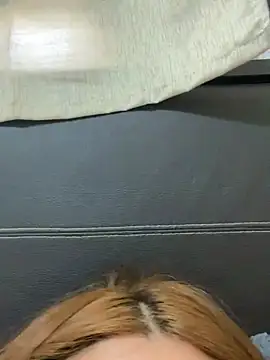 NozomiFinney webcam