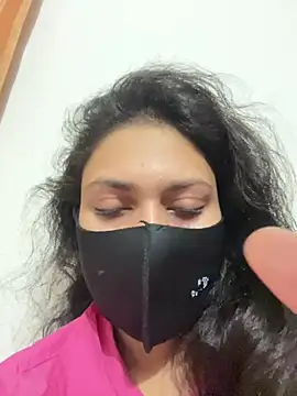kavyq3791 webcam