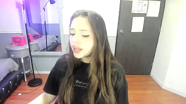 Saori_Price webcam