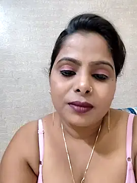 Sexyhina321 webcam