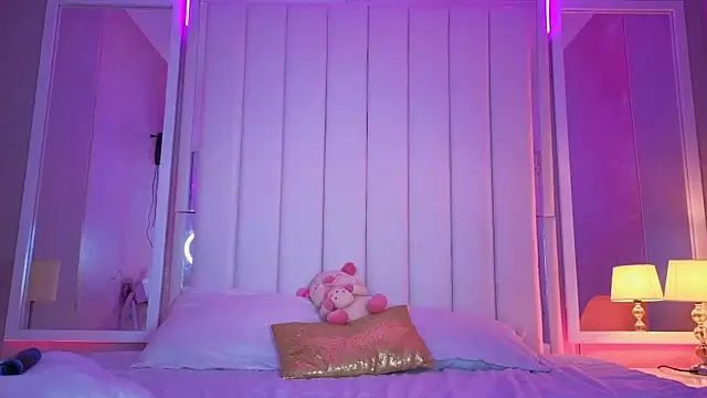 Alyana_Skinny webcam