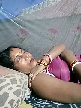Savita992 webcam