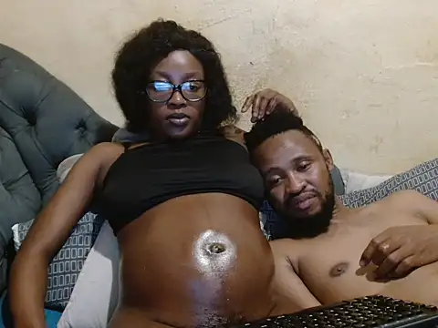 PreggyMandyxx webcam