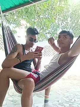 Latin_twink_lyam1 webcam