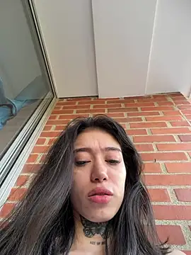 Ellelie_77 webcam