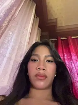 solana_elowen webcam