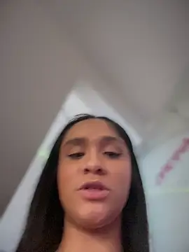 Isabella-Teen webcam