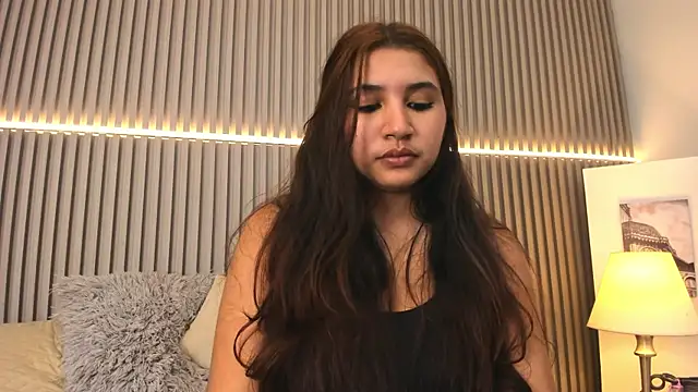 Victoria_Rosee webcam