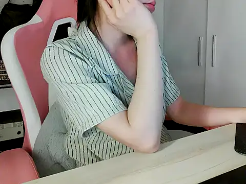 lucienguyen webcam